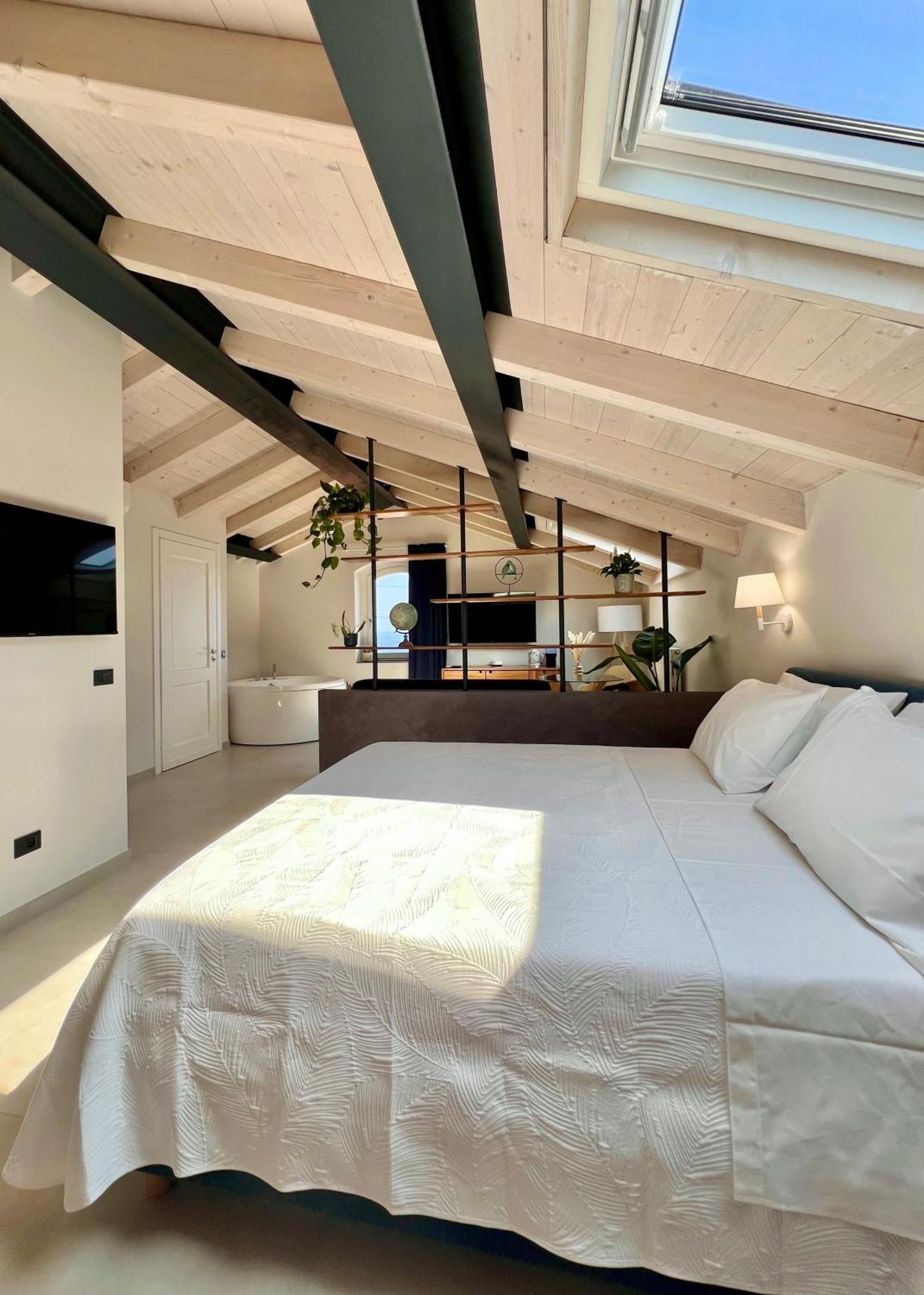 Oasi Di Mare, Con Parcheggio Privato E Colazione Hotell Bordighera Eksteriør bilde